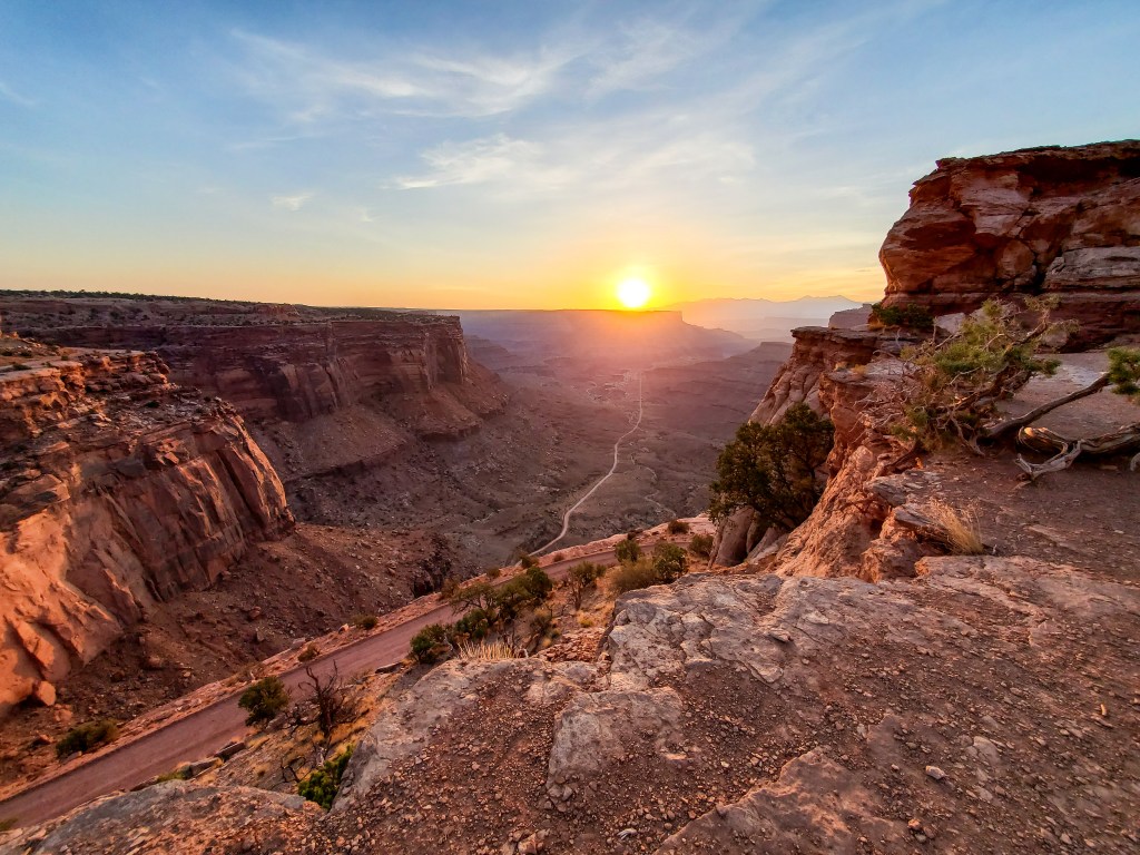 canyonlands national park sunrise moab utah